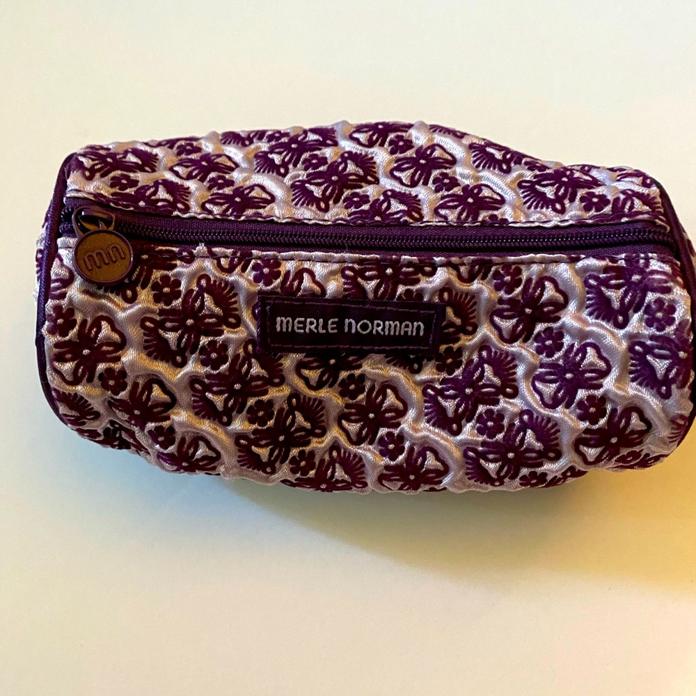 Merle Norman Cosmetic Bag